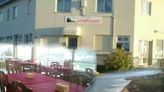 Hostal Bar Acantilado. Barreiros