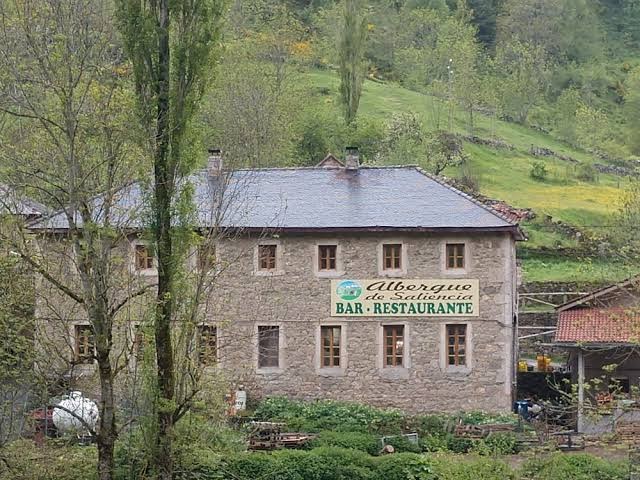 Albergue - Bar - Restaurante de Saliencia