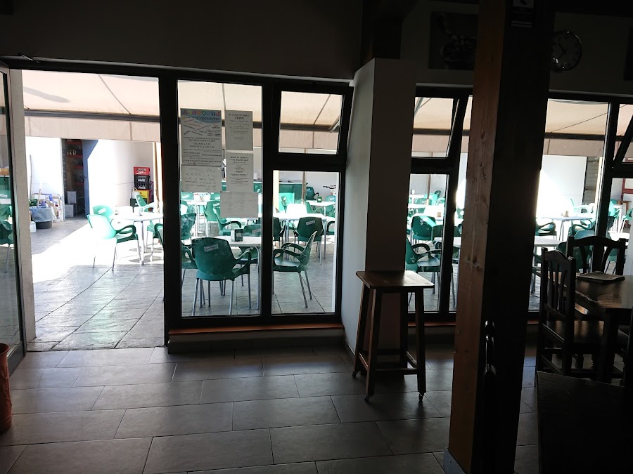 Bar Las Escuelas De Villacelama