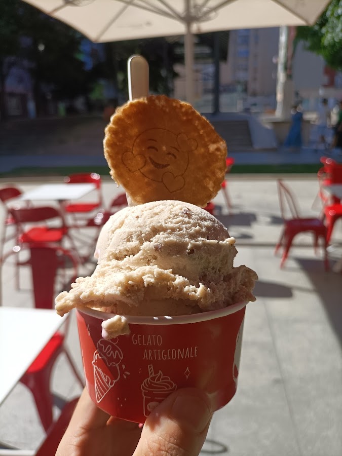 Caprice, Heladeria y Creperia Maliaño