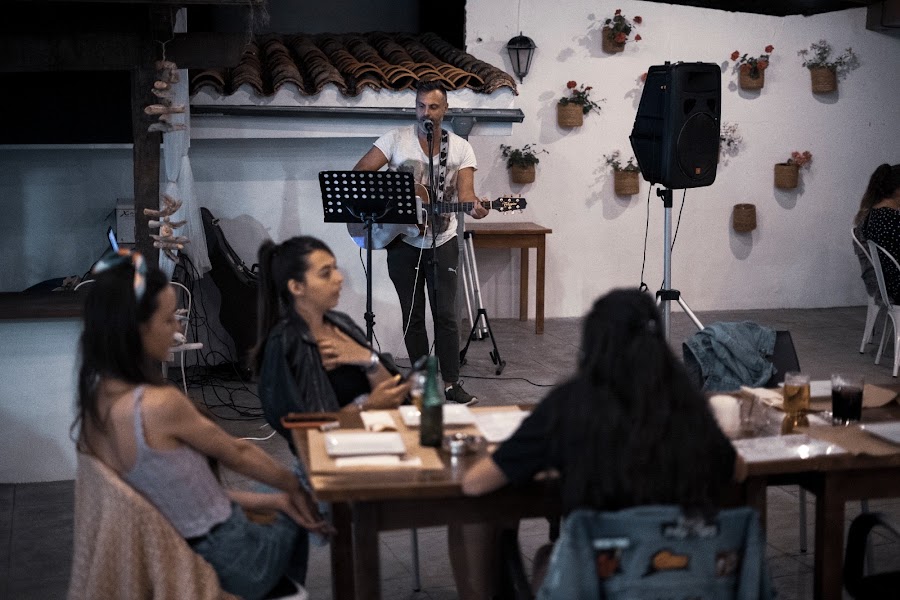 El Café Oyambre Beach