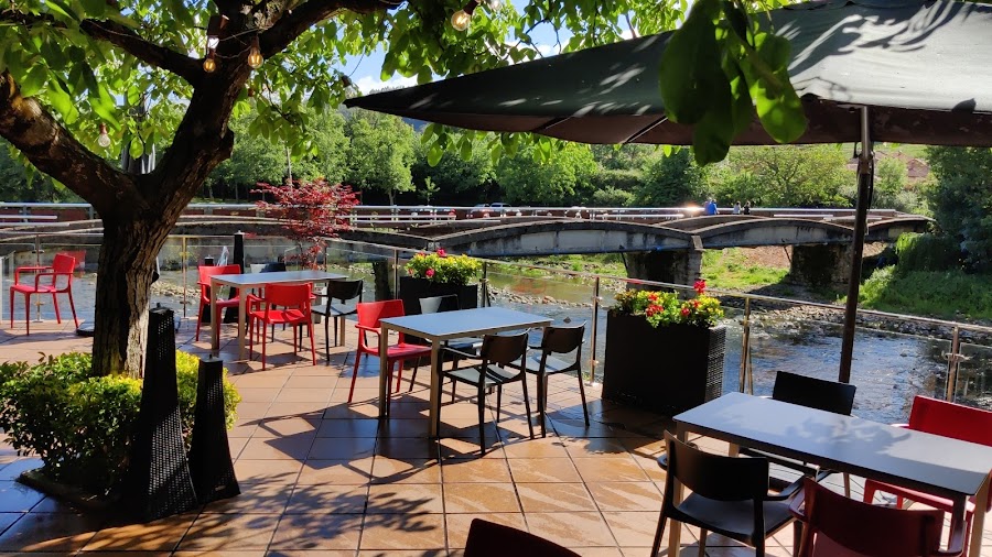 Hostal - Restaurante Fleming
