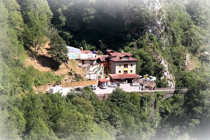 Hotel Puente Vidosa