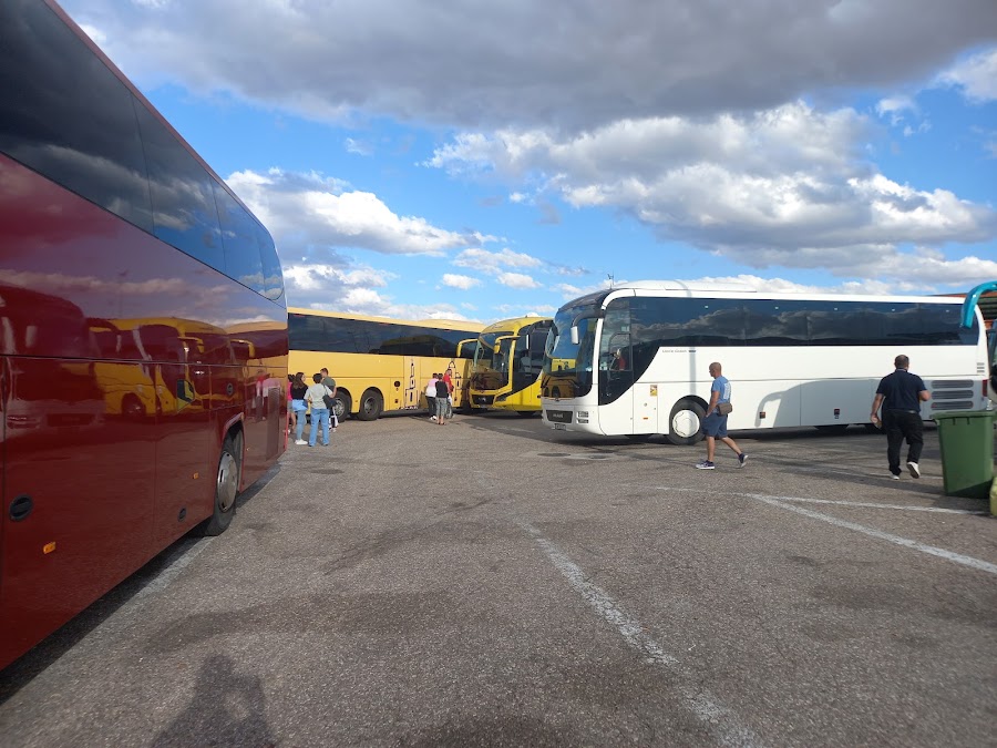 Intercambiador Internacional De Viajeros Quintana Del Puente