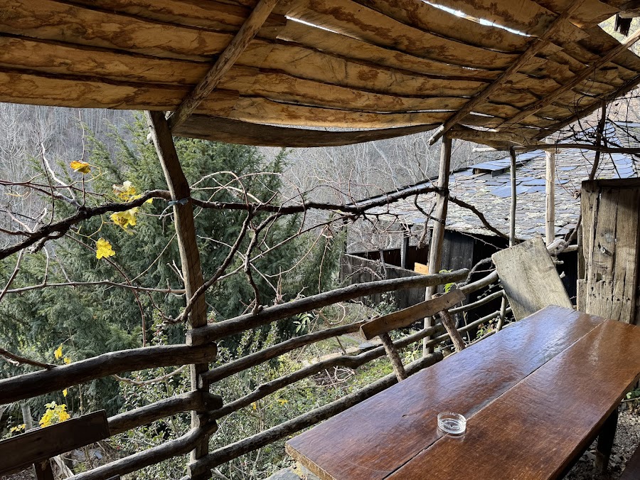 La Cantina de Sara. La Cantina de Montes.