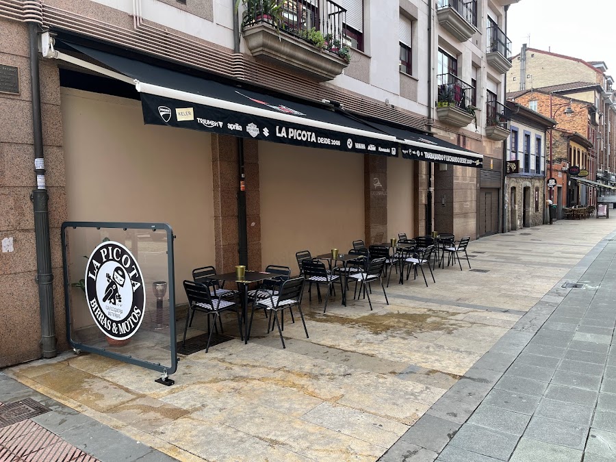 LA PICOTA ( Cervecería - Merendero )