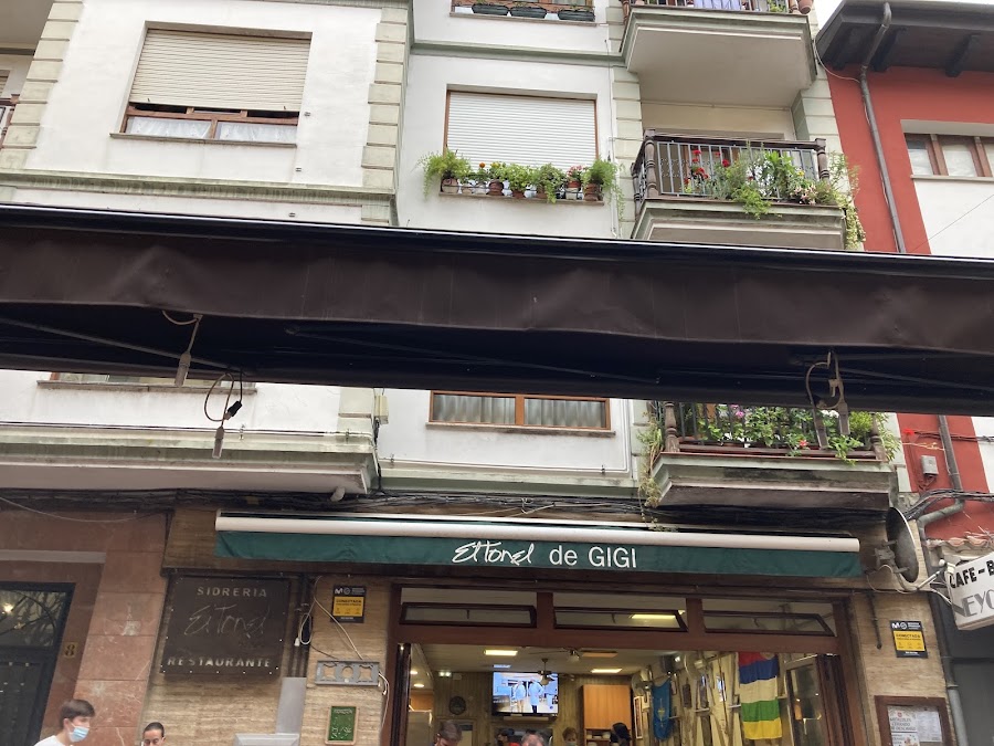 Sidrería El Tonel de Gigi